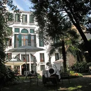 **** Hotel Palazzo Abadessa Italia